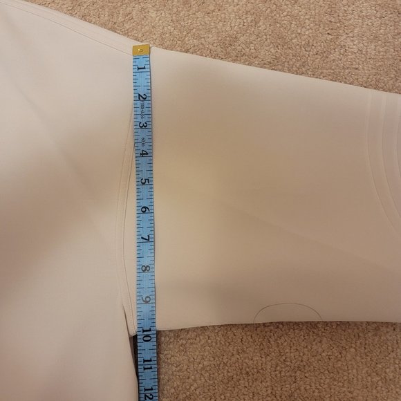 Lululemon Pullover - Picture 7 of 8